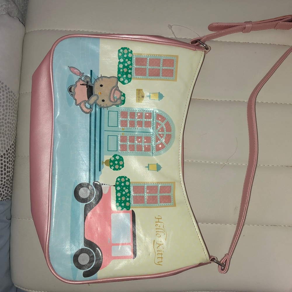 Hello Kitty Shoulder Bag